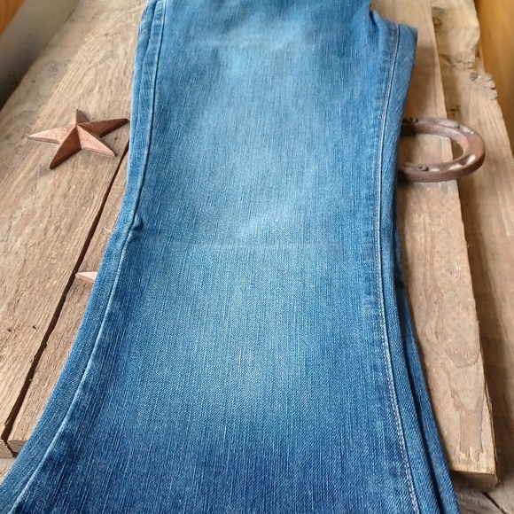 American Eagle Size 4 Low Rise Boot Cut Jeans - Picture 12 of 12